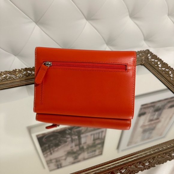 NWOT Orange Coach Leather Wallet !! - Picture 2 of 7